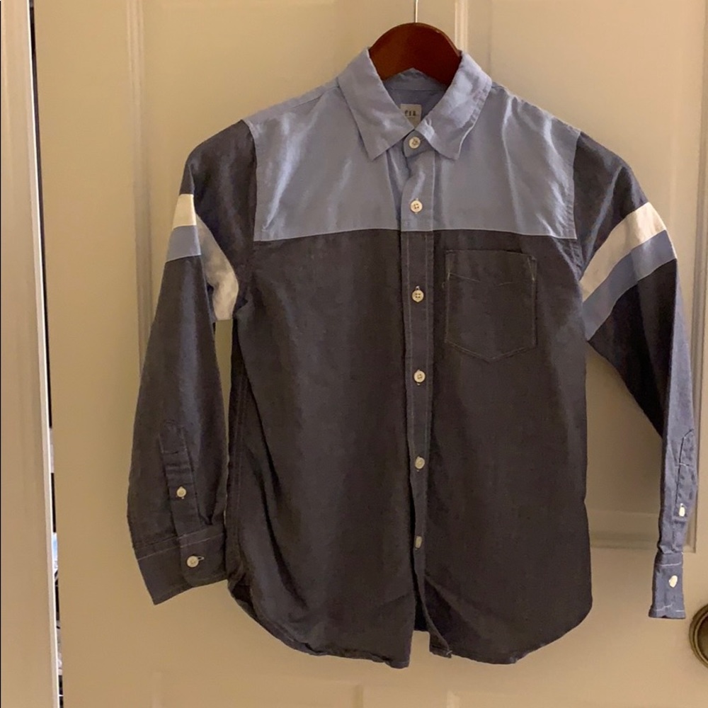 Gap boys button down shirt